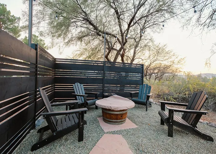 Holiday home Tu'nlii House Creekfront For 9 Hot Tub, Fire Pit, Secret Door